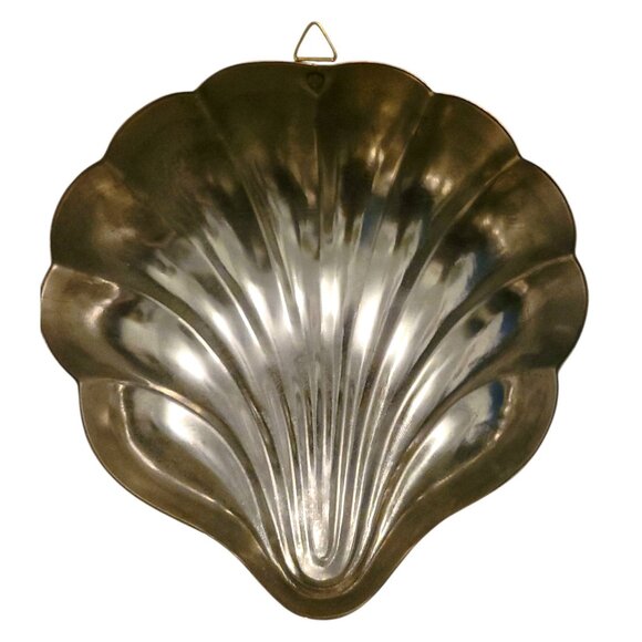 Two Benjamin & Medwin Vintage Molds Copper Tin Clam Shell Wall Hanging 6" - Picture 7 of 10